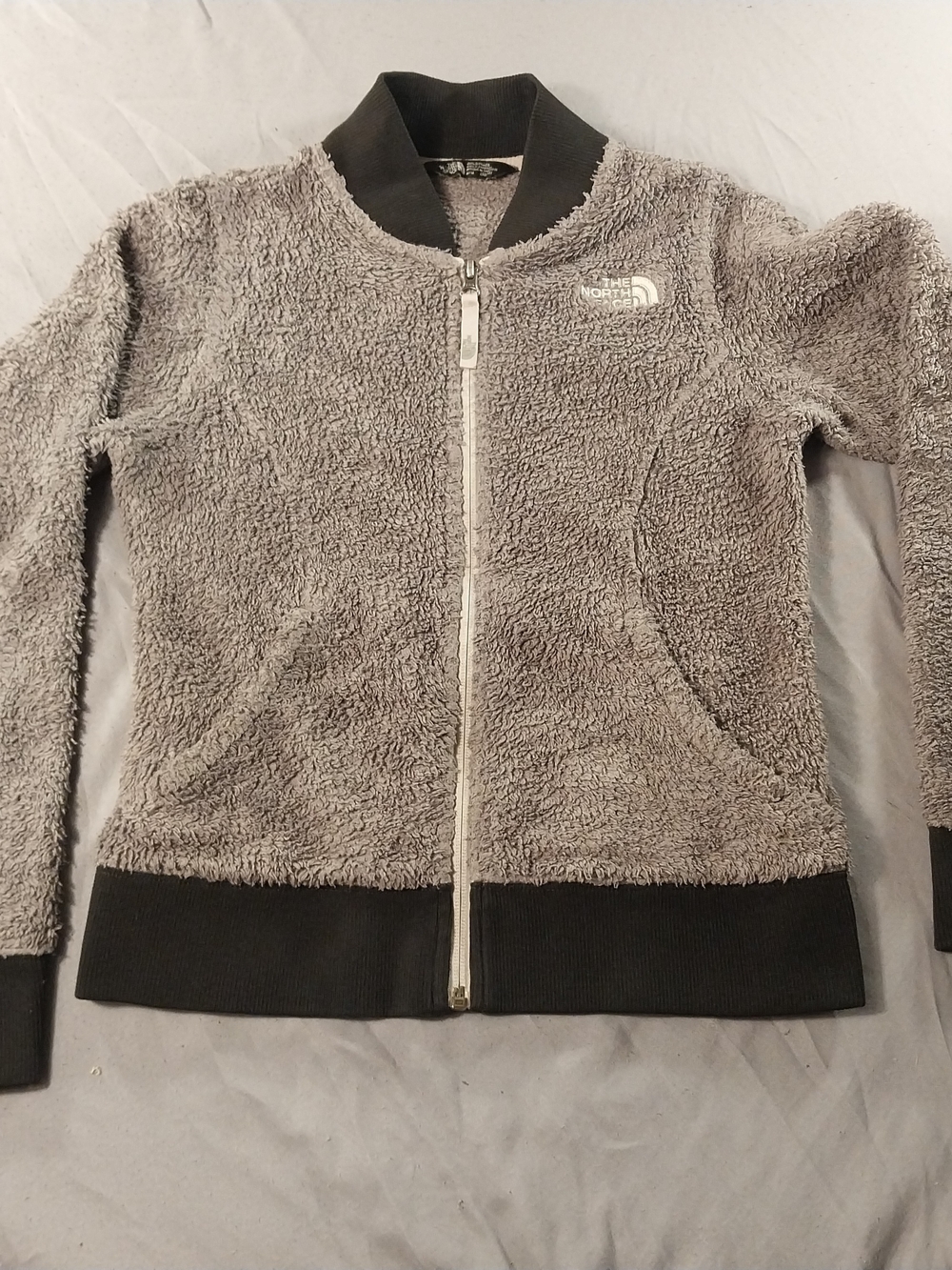 The North Face Girls Osito Fleece Bomber Jacket. #005